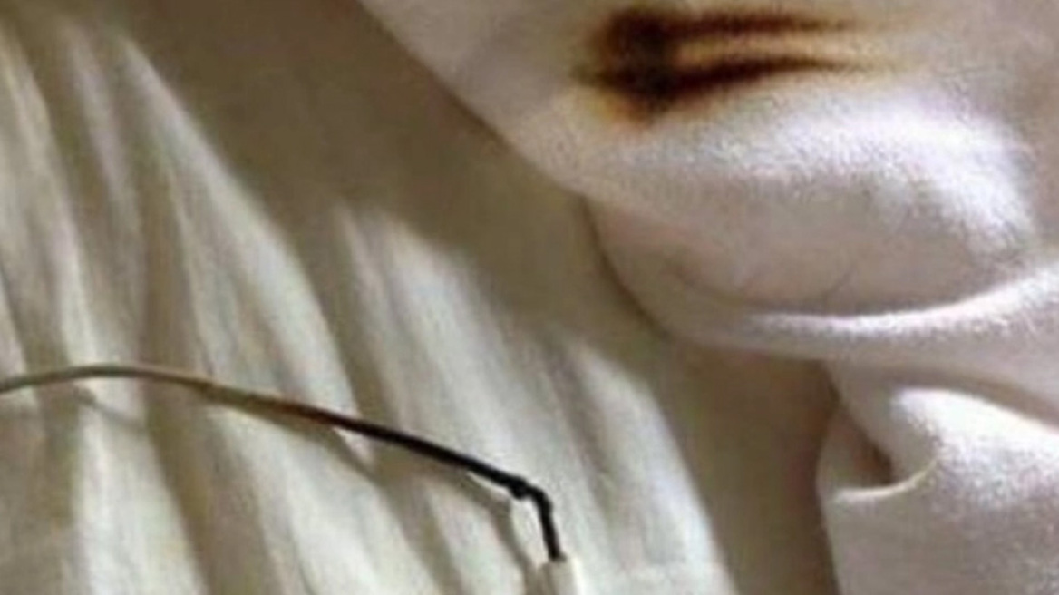 Να γιατί δεν πρέπει να φορτίζουμε το κινητό στο κρεβάτι!