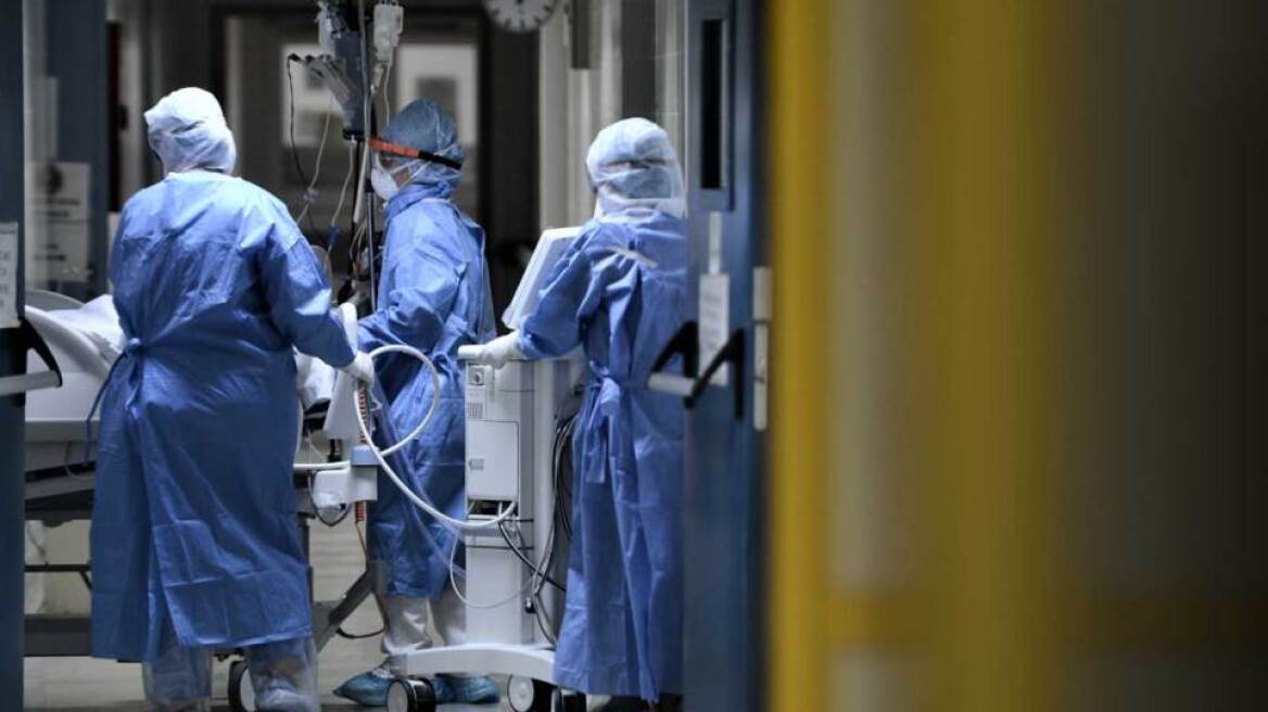 Χαλκίδα: Επεισόδιο με άνδρα που εισέβαλε χωρίς μάσκα στα επείγοντα του νοσοκομείου και τραβούσε βίντεο