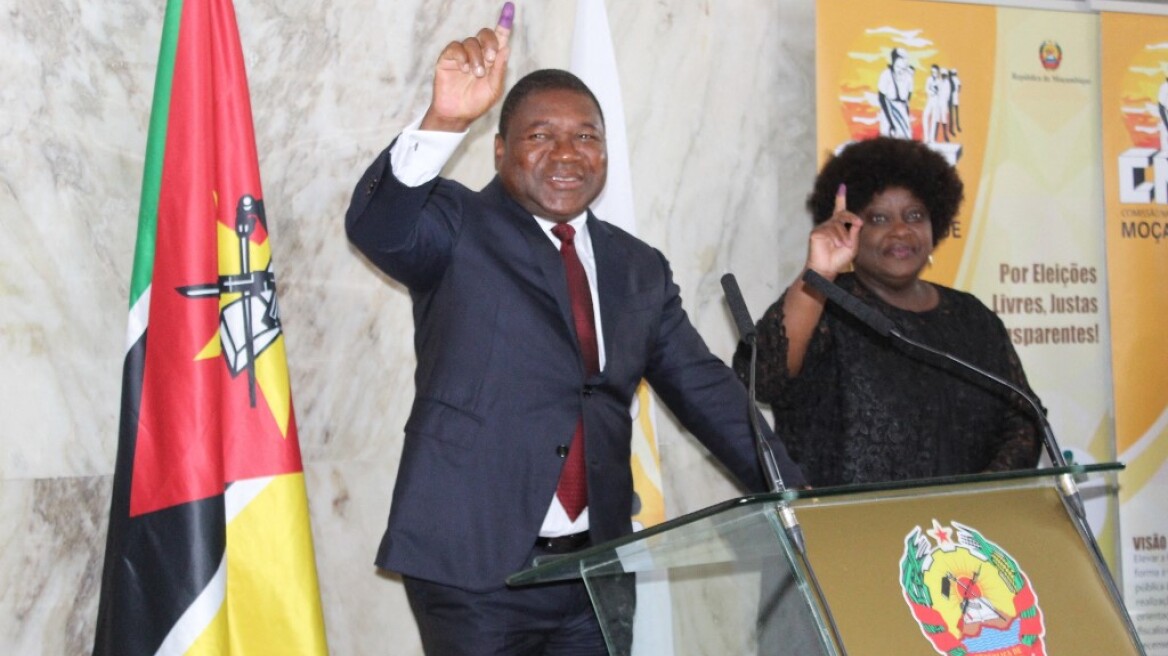 Μοζαμβίκη: Ο πρόεδρος και η πρώτη κυρία μολύνθηκαν με κορωνοϊό