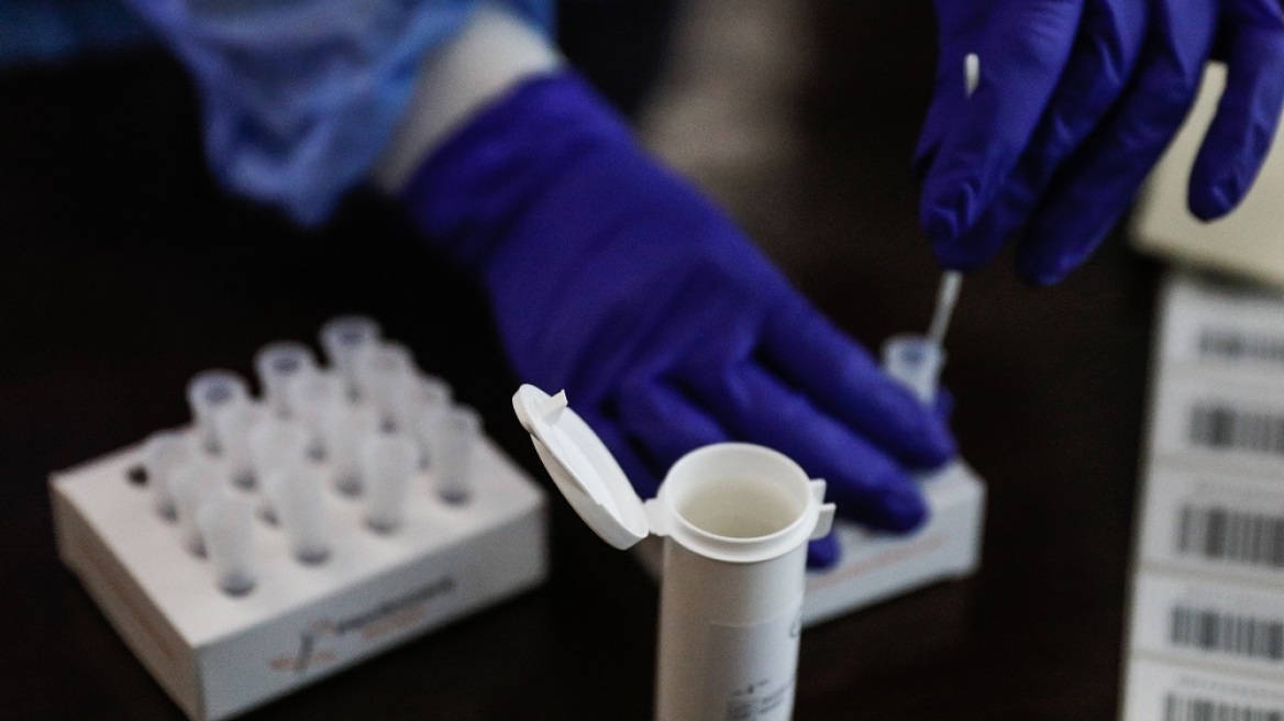 ΕΟΔΥ: Πού θα πραγματοποιηθούν δωρεάν rapid test την Τετάρτη 5 Ιανουαρίου