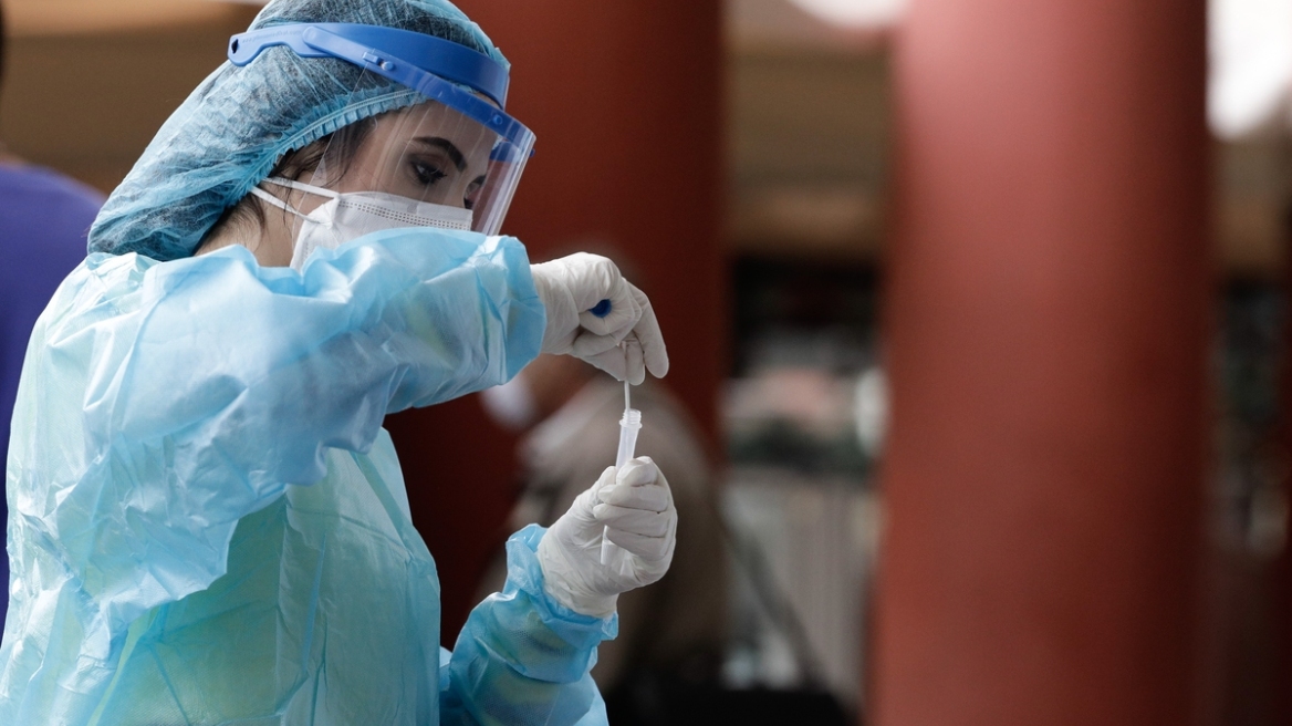 Πανελλήνιος Ιατρικός Σύλλογος: Η μείωση της τιμής στα PCR τεστ ενέχει κινδύνους για την αξιοπιστία