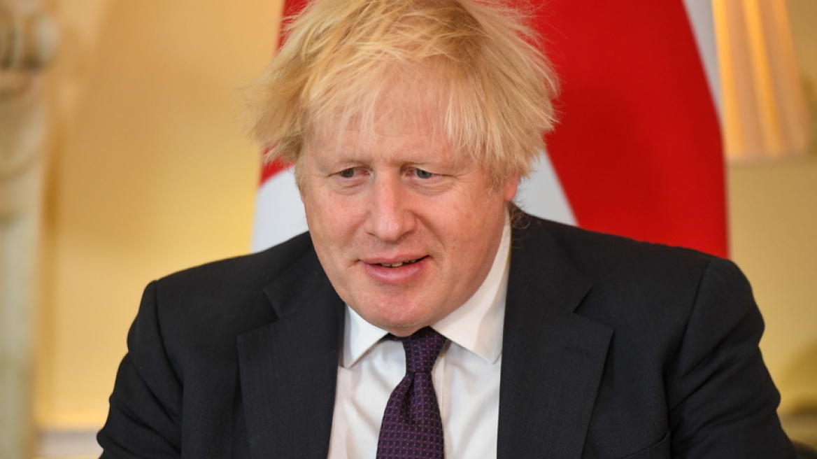 Βρετανία: O Κάμινγκς προειδοποιεί ότι τα χειρότερα ίσως να μην έχουν αποκαλυφθεί ακόμη για τον Τζόνσον