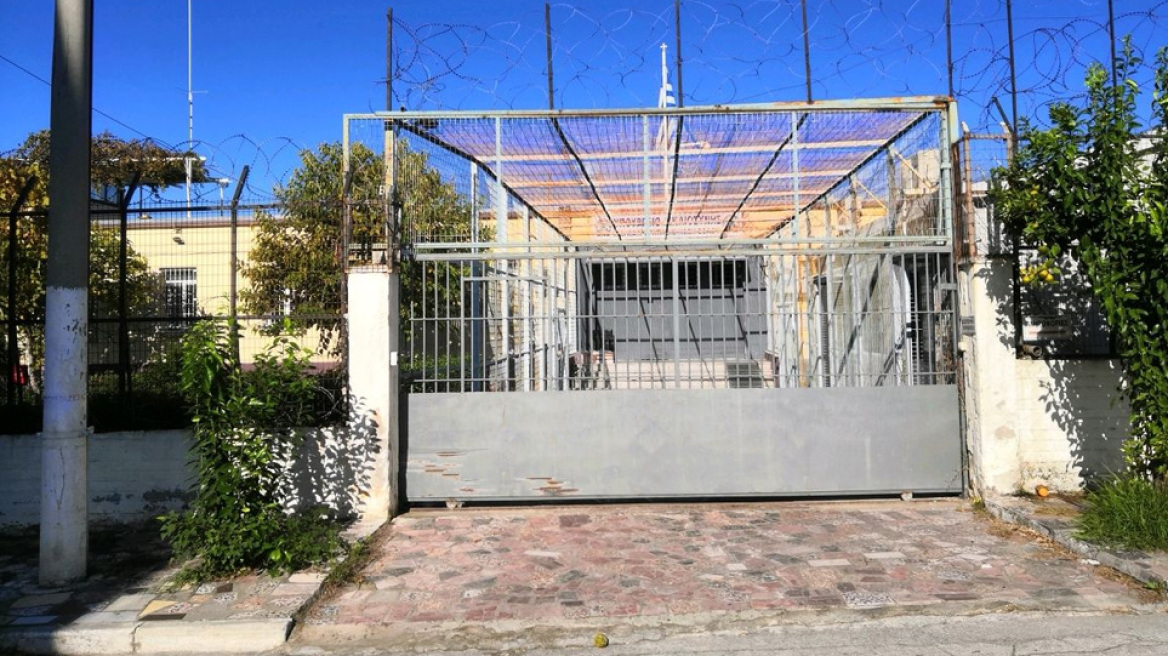 Νεκρός από κορωνοϊό 47χρονος σωφρονιστικός υπάλληλος στον Βόλο