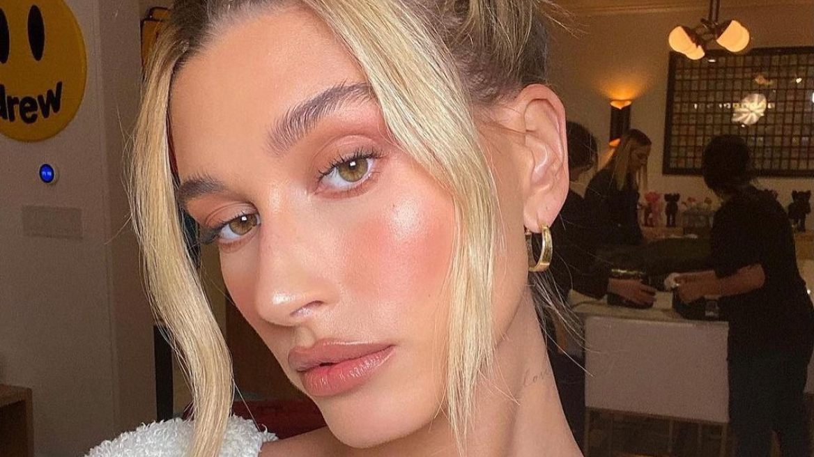 4+1 αποχρώσεις μαλλιών που θα επικρατήσουν το 2022