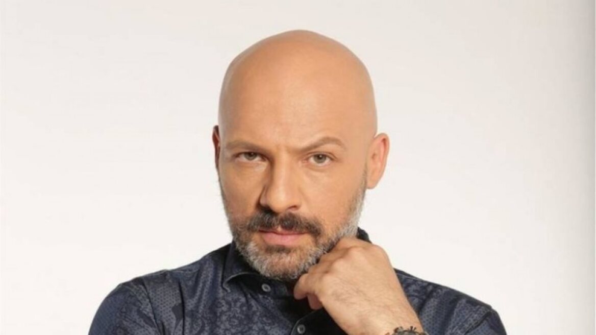 O Νίκος Μουτσινάς αρνείται να δεχτεί τον Βαλάντη στην εκπομπή του