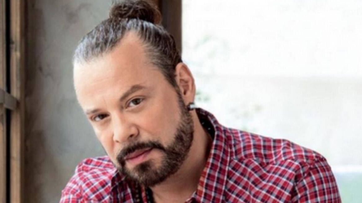 Έξαλλος ο Χρήστος Δάντης με τις γυναίκες που κατηγόρησαν την 24χρονη στη Θεσσαλονίκη