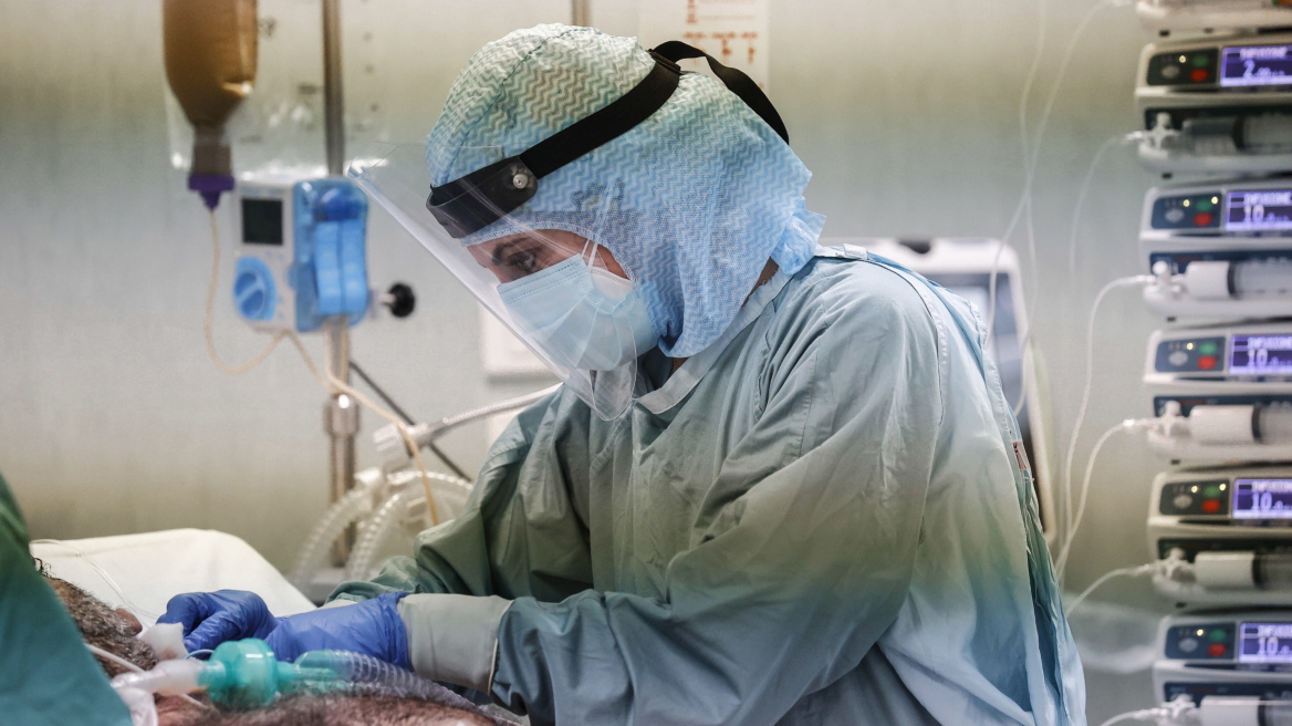 «Έκρηξη» θανάτων στην Ιταλία με 434 νεκρούς σε ένα 24ωρο