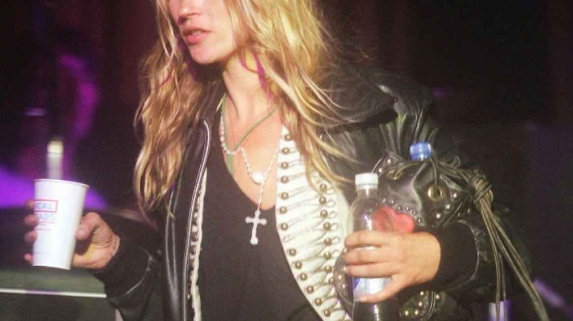 Η μόδα που εδραιώθηκε από την Κέιτ Μος επιστρέφει