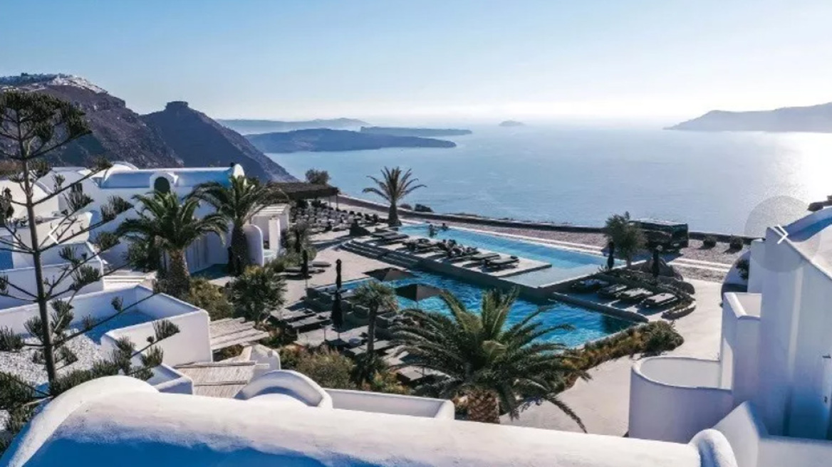 H πολυτελής αλυσίδα Nobu των Ντε Νίρο, Ματσουχίσα και Τέπερ έρχεται στη Σαντορίνη