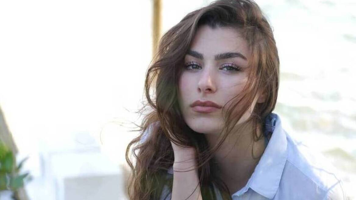 Η Χρύσα Μιχαλοπούλου δεν ήξερε τι σημαίνει η λέξη «ποδαρικό»