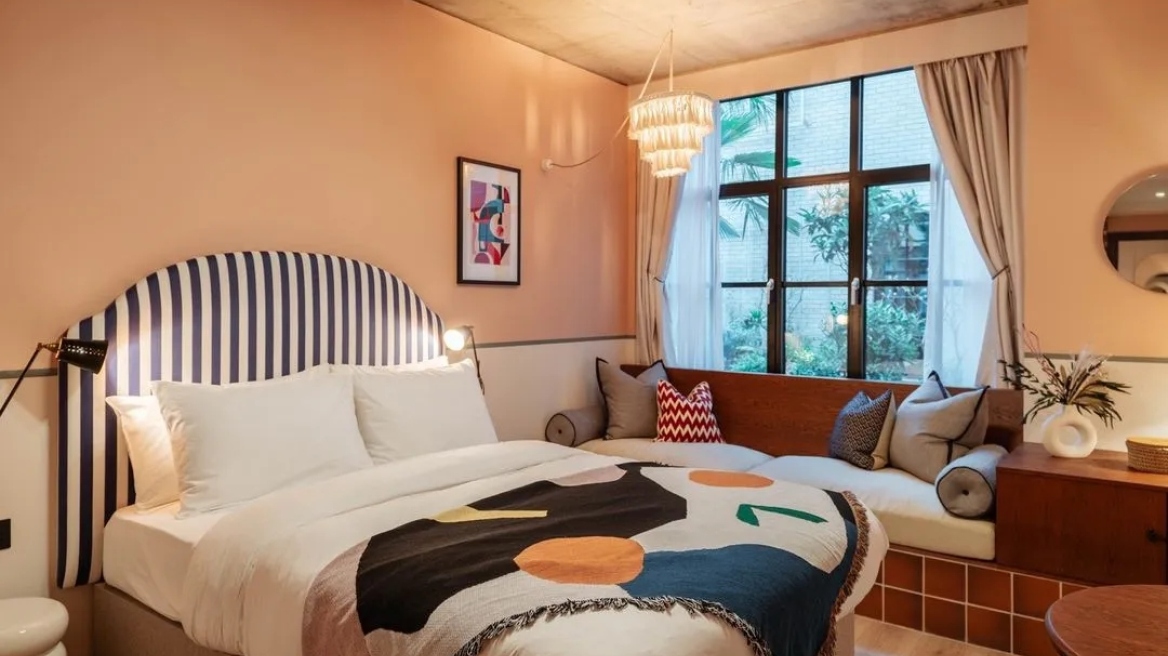 Ένα ξενοδοχείο πραγματικά «πράσινο», με μηδενικό αποτύπωμα άνθρακα