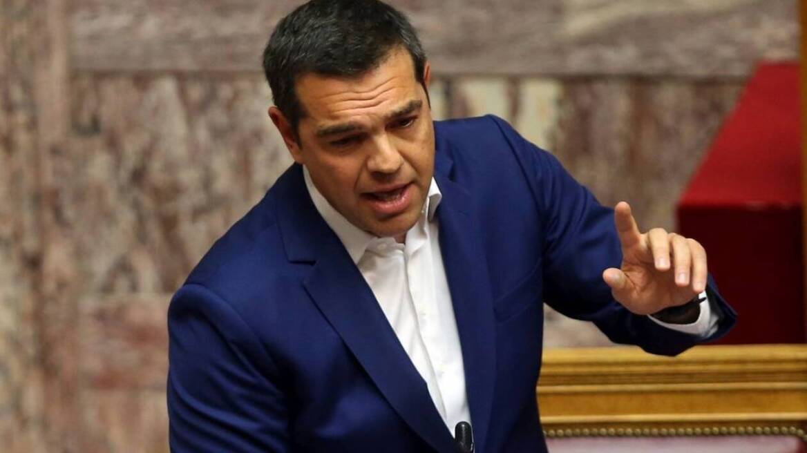 Τσίπρας: Ένα 24ωρο χάους για τη χώρα και ο κ. Μητσοτάκης παραμένει απών