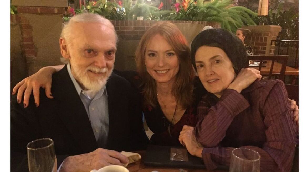 Ηθοποιός του «Dune» βρήκε νεκρούς και τους δύο γονείς της κάτω από μυστηριώδεις συνθήκες