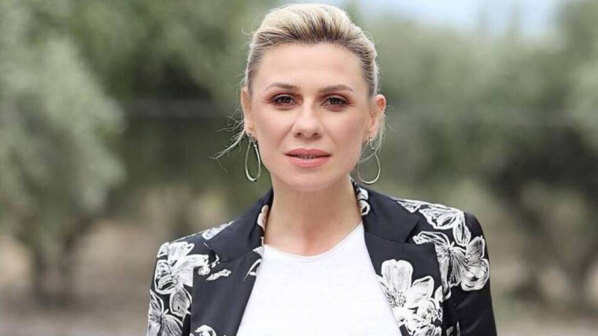 Πένθος για την Κατερίνα Καραβάτου - Μετά τη μητέρα της πέθανε και η θεία της