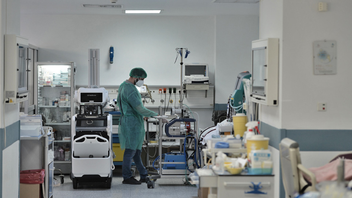 Κορωνοϊός: Εσπευσμένα στην Εντατική βρέφος 3 μηνών με Covid στην Πάτρα