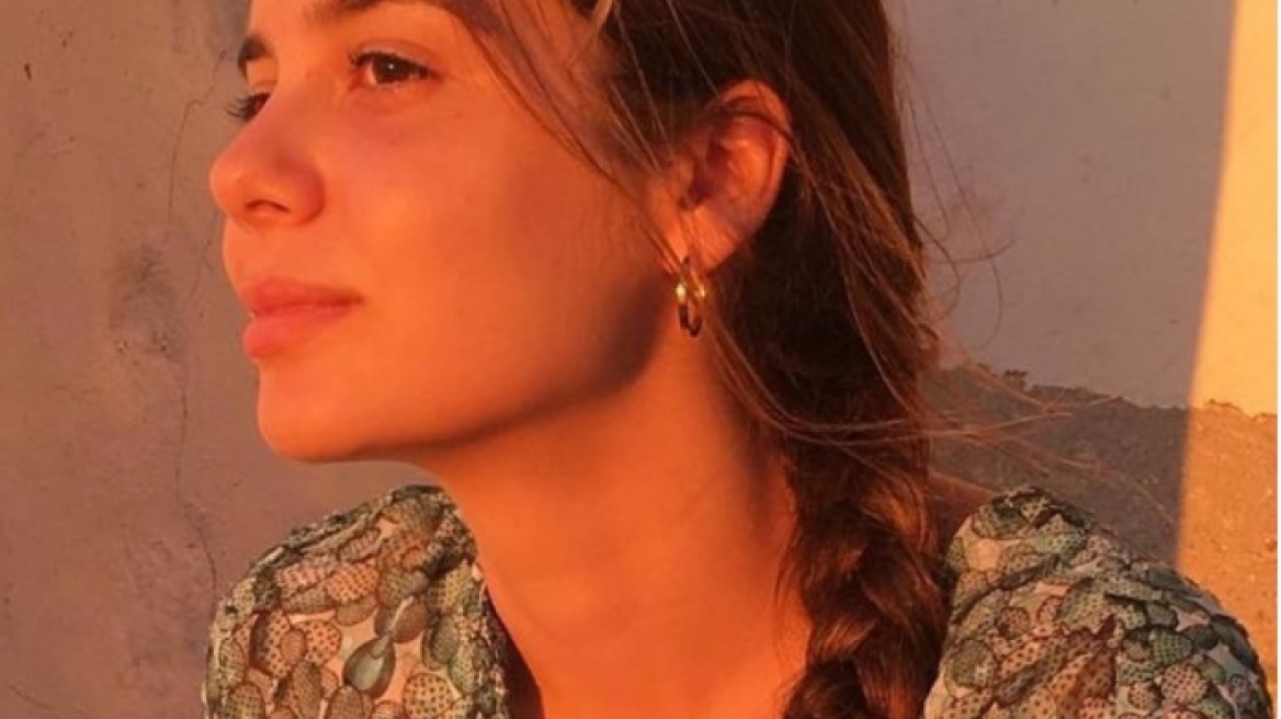 Αλεξάνδρα Κωστοπούλου: Οι ευχές της μητέρας της για τα γενέθλιά της και η παιδική φωτογραφία (εικόνα)