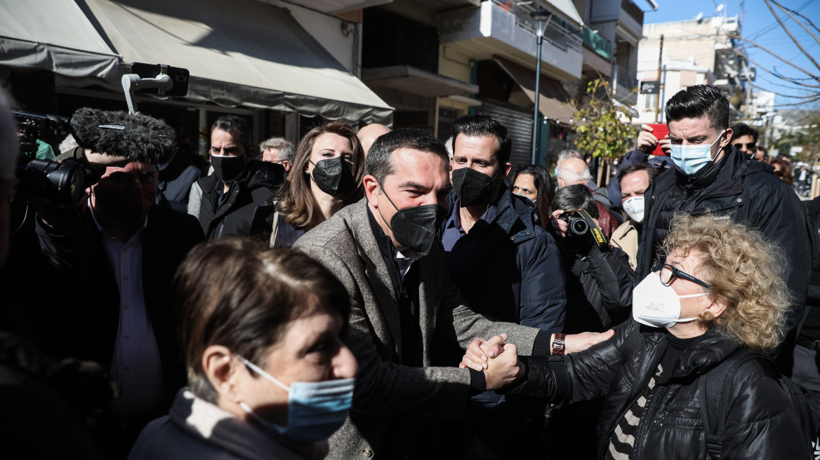Τσίπρας: Καλό θα ήταν ο κ. Μητσοτάκης και οι υπουργοί του να βγουν από την προστασία των γραφείων τους
