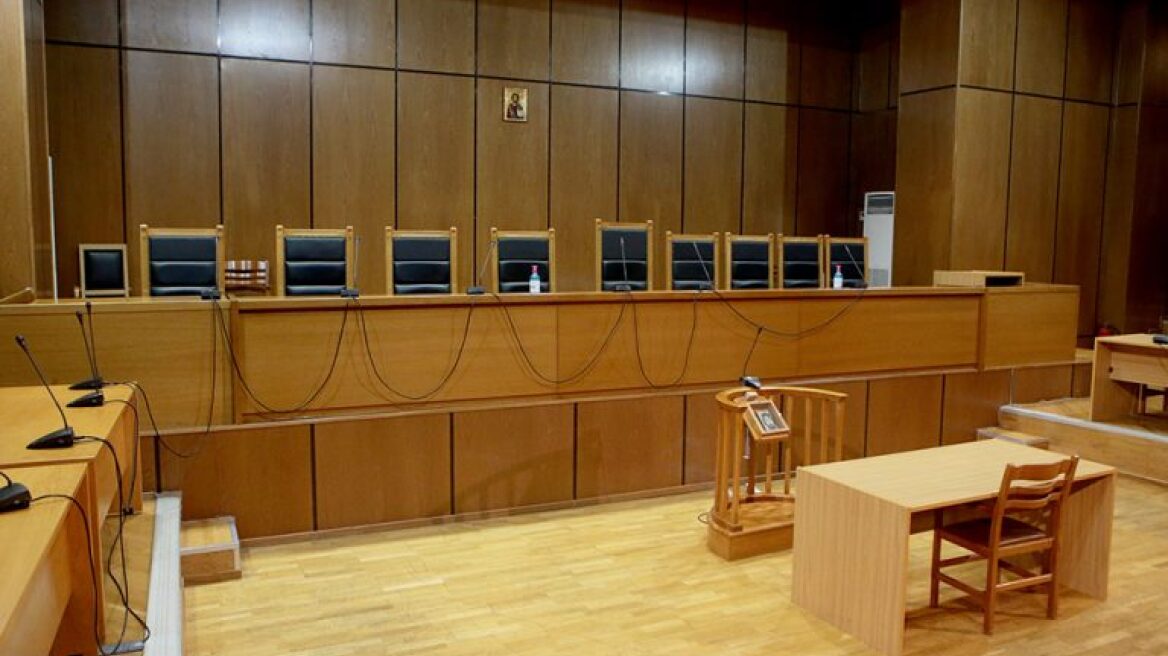 Ρόδος: Αναβλήθηκε η δίκη του 52χρονου που κατηγορείται ότι ασέλγησε στην ανήλικη κόρη της συντρόφου του