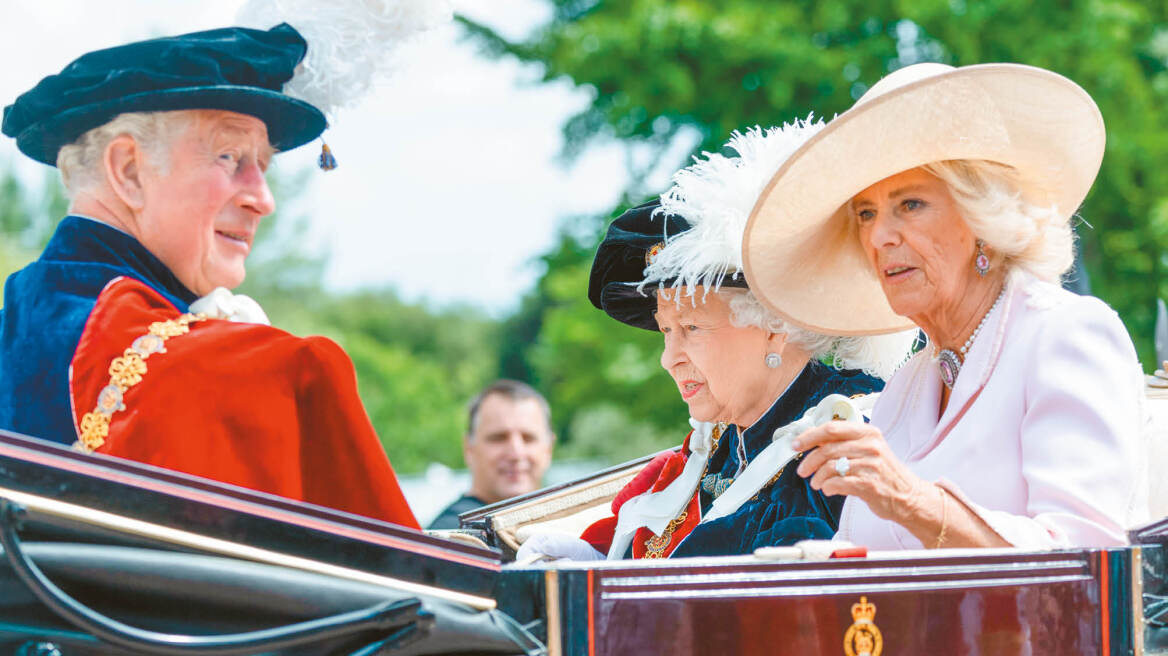 Νέο κεφάλαιο στο The Crown: Πώς η Καμίλα... τούμπαρε την Eλισάβετ