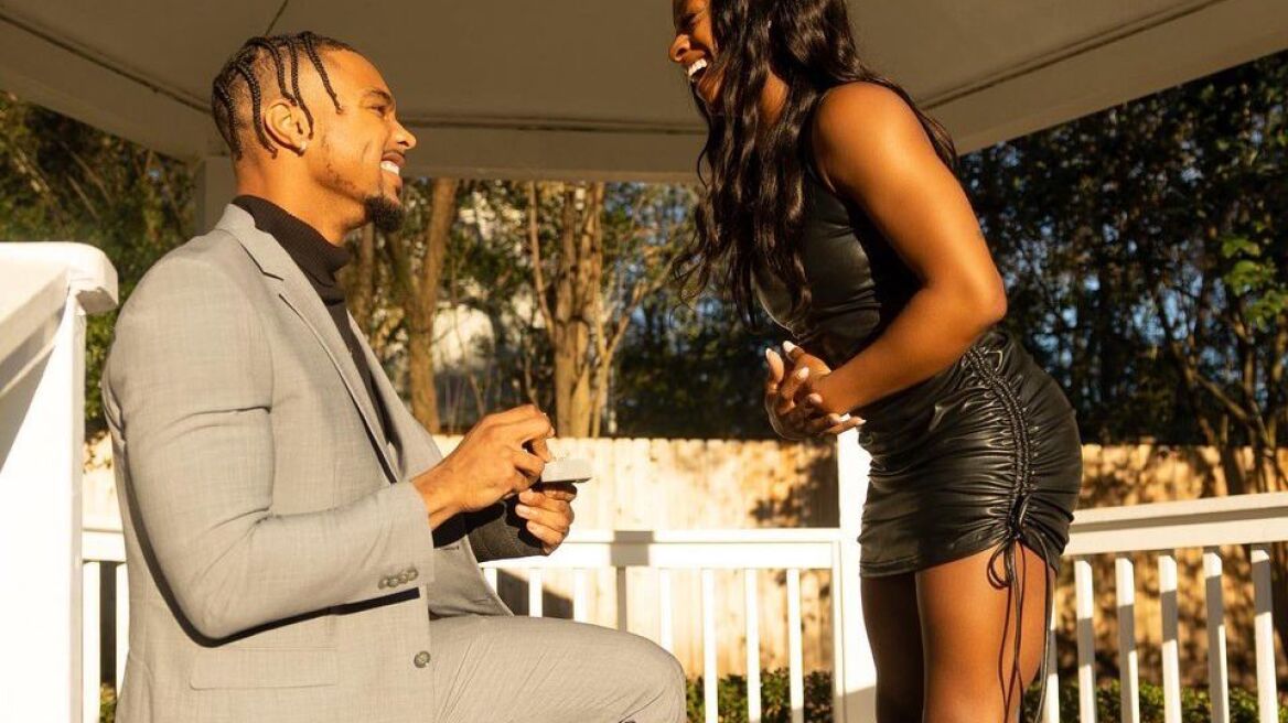 Αρραβωνιάστηκε άσο του NFL η «χρυσή» Ολυμπιονίκης Σιμόν Μπάιλς 