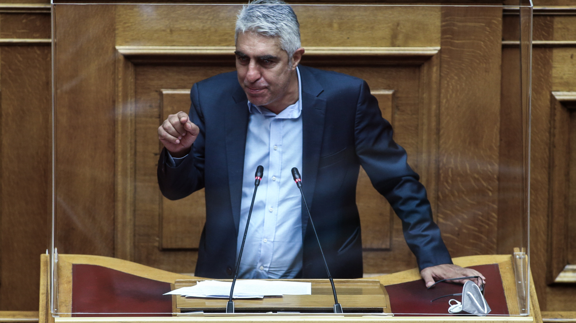 Γιώργος Τσίπρας: Προσπάθεια αναδίπλωσης, αλλά επαναλαμβάνει πως «η άμυνα της χώρας δεν είναι αυτοσκοπός»