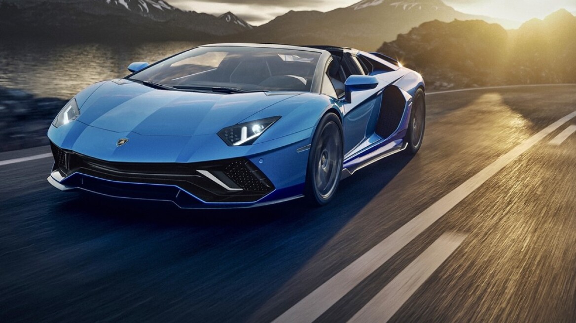Lamborghini: Ψηφίζει βενζίνη και στο μέλλον