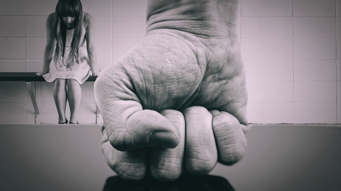 Κρήτη: 13χρονη κατήγγειλε τον πατέρα της για ξυλοδαρμό