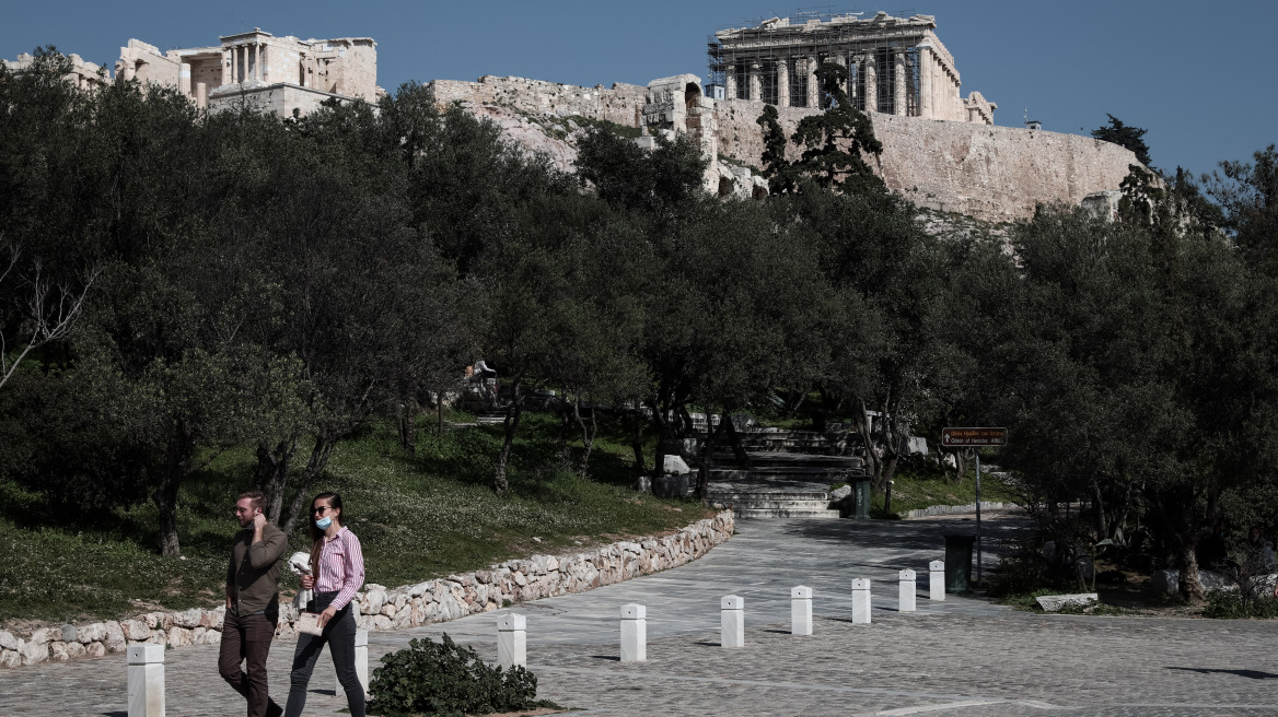 Καιρός: Ηλιοφάνεια σήμερα με υψηλές για την εποχή θερμοκρασίες - Δείτε τον καιρό του τριημέρου