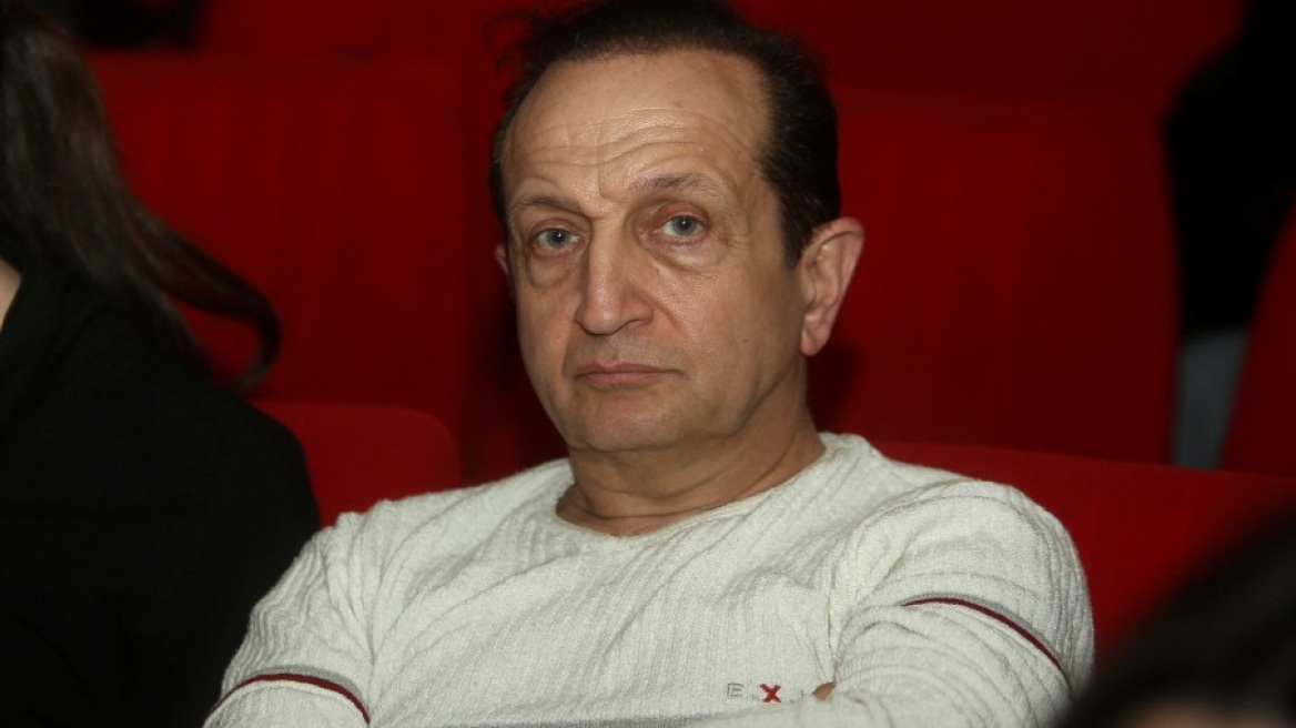 Σπύρος Μπιμπίλας: «Έχω δεχτεί και εγώ επίθεση στο θέατρο, αλλά δεν το κατήγγειλα ποτέ»