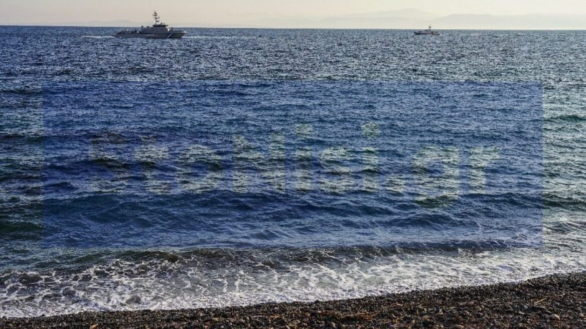 Ναυάγιο στη Λέσβο: Τουλάχιστον έξι νεκροί στην παραλία της Επάνω Σκάλας