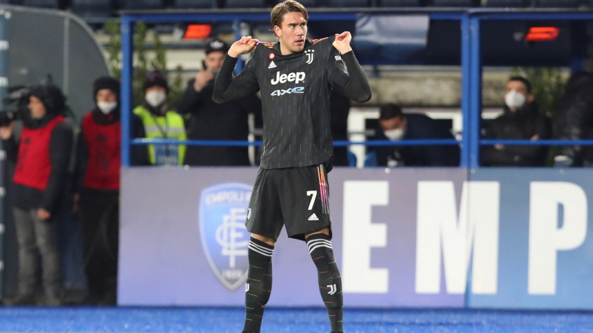 Απειλές οπαδών της Φιορεντίνα στον Βλάχοβιτς για την επιστροφή του: «Οι μπράβοι δεν θα σου σώσουν τη ζωή τσιγγάνε»