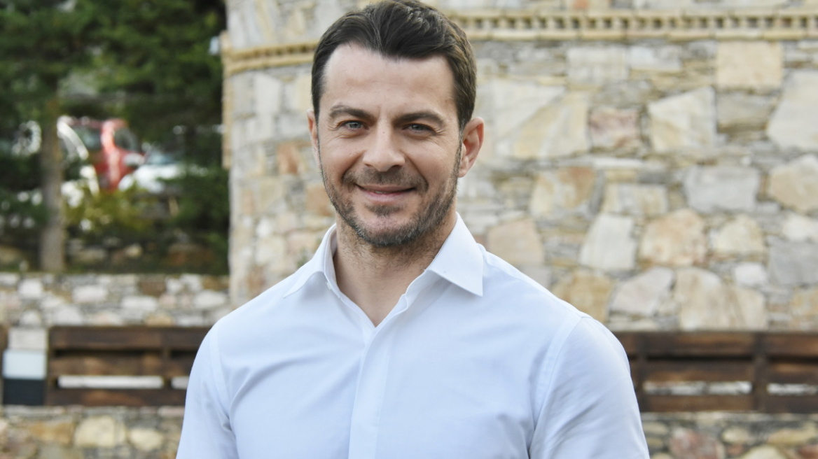 Γιώργος Αγγελόπουλος: Αν χρειαστεί να βγάλω άδεια ως ηθοποιός, θα το κάνω