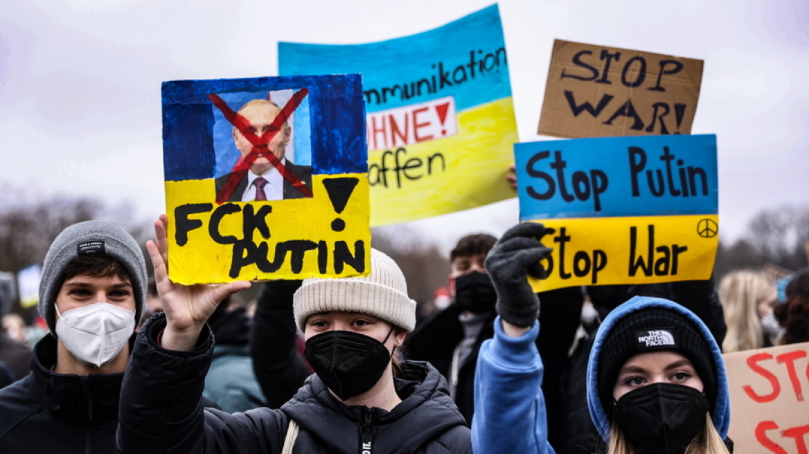 Γερμανία: Δεκάδες χιλιάδες μαθητές στις διαδηλώσεις κατά της ρωσικής εισβολής