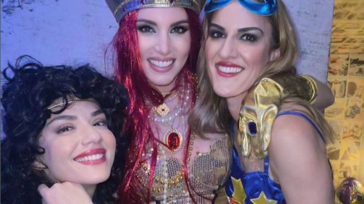 Η Αθηνά Οικονομάκου έκανε πάρτι μασκέ για τα γενέθλιά της