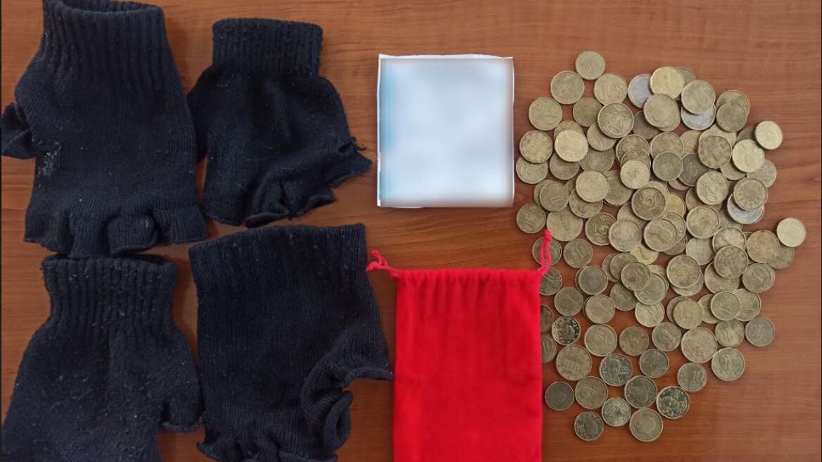 Προκάλεσε μεγάλες ζημιές για να κλέψει μερικά... κέρματα