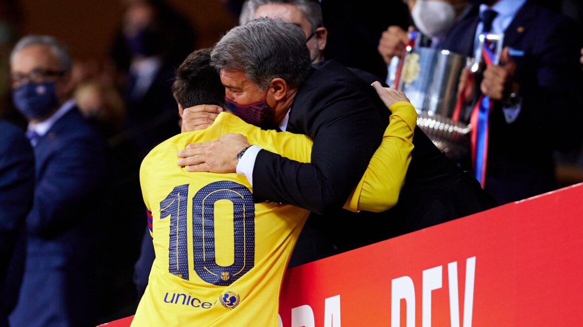 «H χειρότερη στιγμή ήταν η αποχώρηση του Μέσι, αλλά δεν μετανιώνω», δήλωσε ο Λαπόρτα 