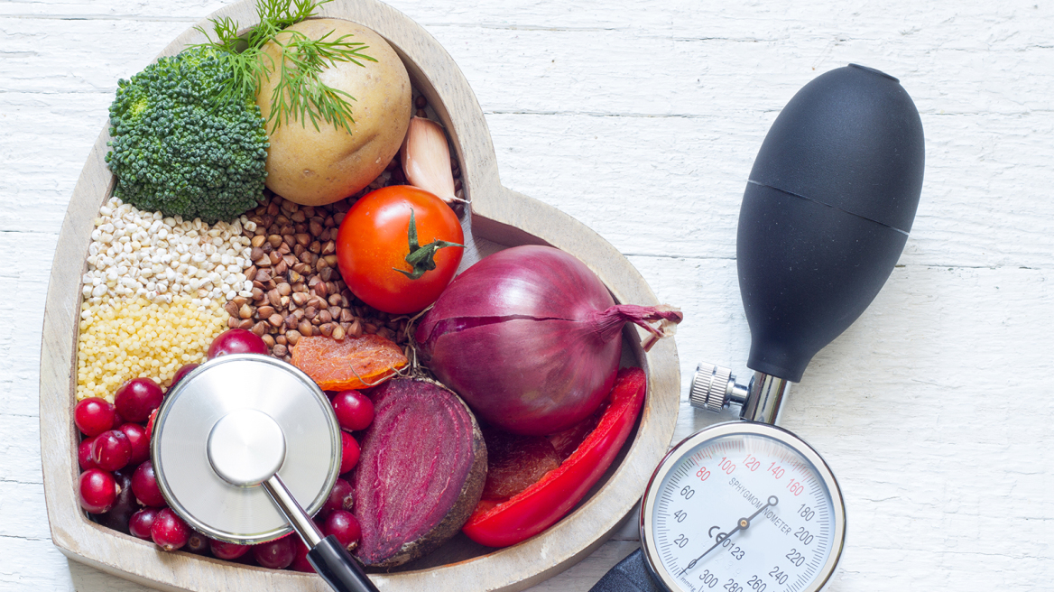 Χοληστερόλη – Τριγλυκερίδια: Η αντιμετώπιση που δαμάζει τα λιπίδια