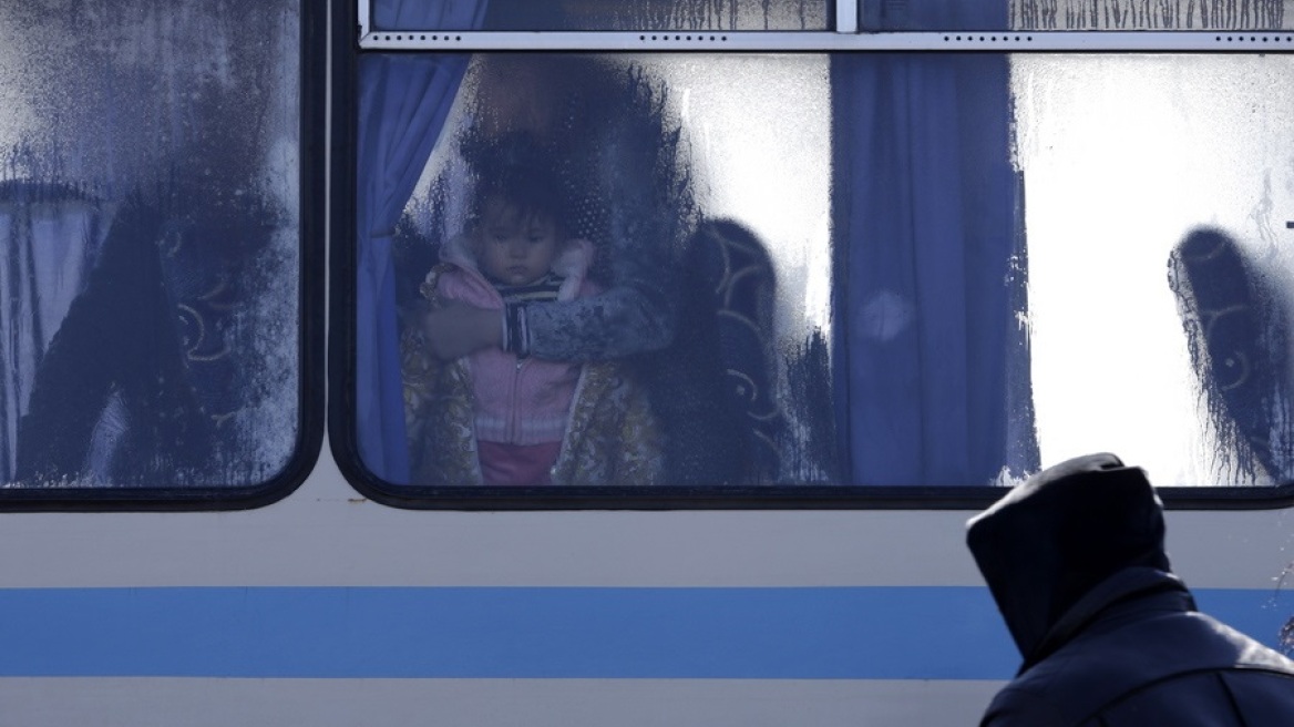Πόλεμος στην Ουκρανία: Σχεδόν 13.000 άνθρωποι απομακρύνθηκαν σήμερα από διάφορες πόλεις