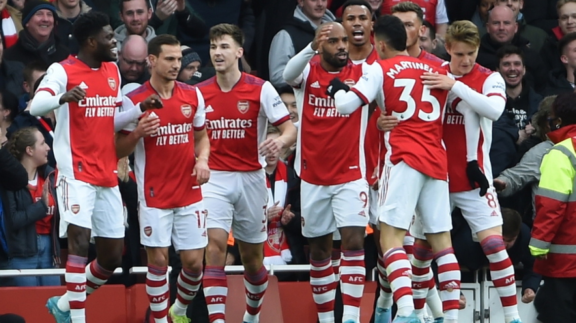 Premier League, Άρσεναλ - Λέστερ 2-0: Επέστρεψαν στην τετράδα οι «Κανονιέρηδες» - Δείτε τα γκολ 