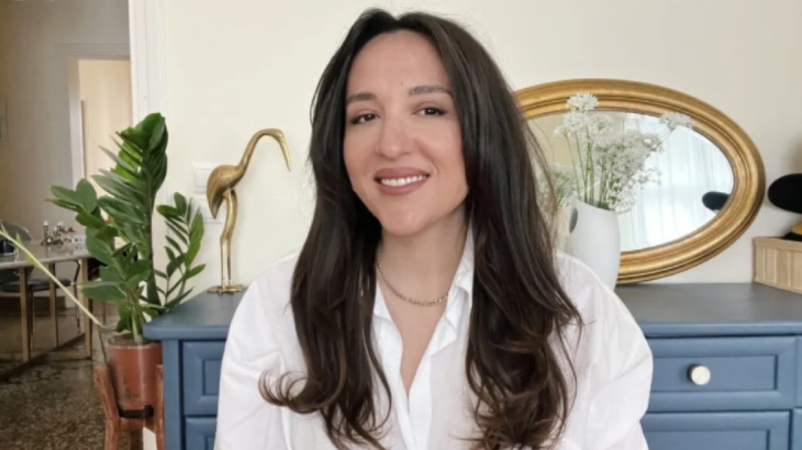 Get The Look: Πώς θα κάνετε το εμβληματικό “big blowout” των 90s