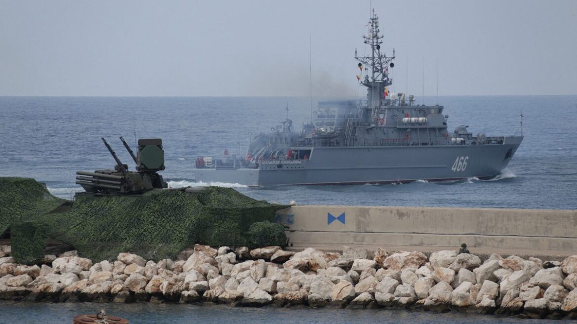 Πόλεμος στην Ουκρανία: Τρία πλοία υπό σημαία Παναμά χτυπήθηκαν στη Μαύρη Θάλασσα, το ένα βυθίστηκε 