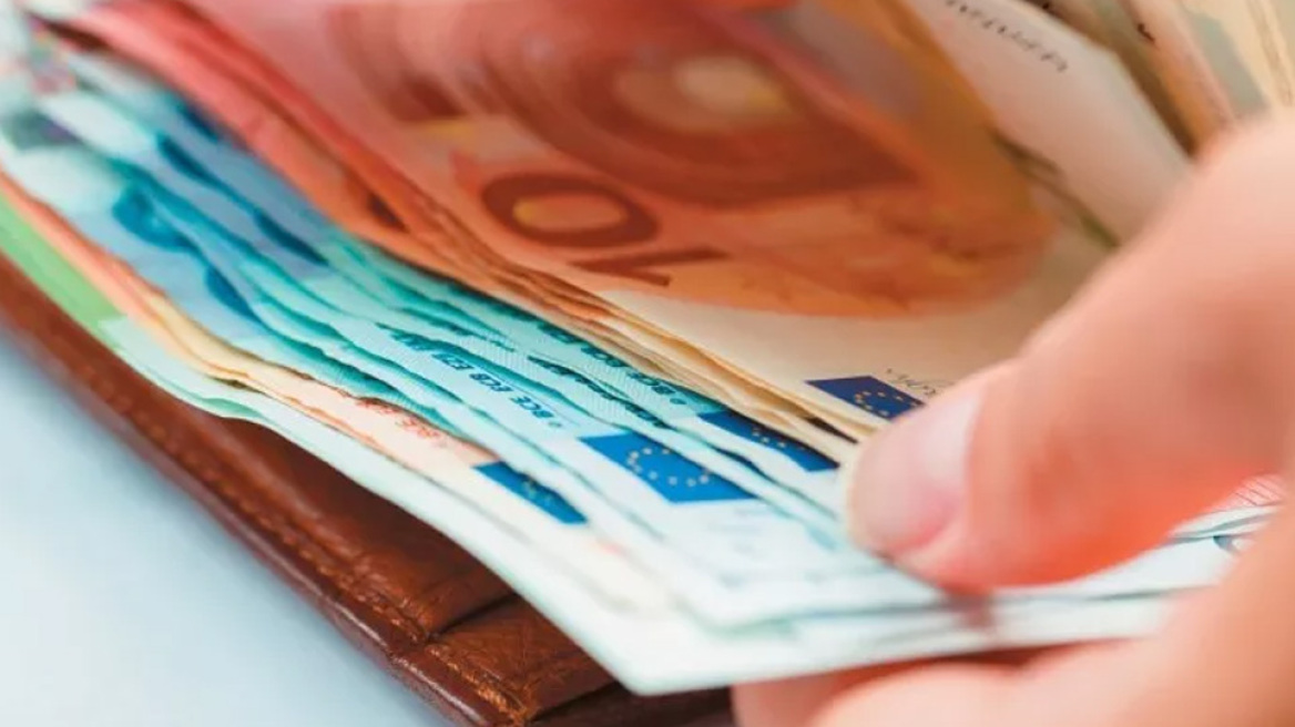 Επιστρεπτέα προκαταβολή: Aπό Ιούλιο και σε 96 δόσεις η έναρξη αποπληρωμής