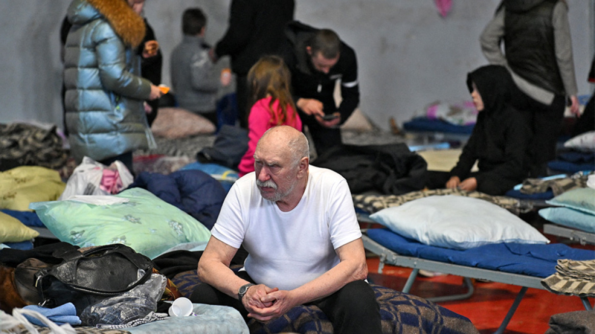 Πόλεμος στην Ουκρανία: Οι Ρώσοι βομβάρδισαν σχολή καλών τεχνών στη Μαριούπολη όπου είχαν βρει καταφύγιο 400 άνθρωποι