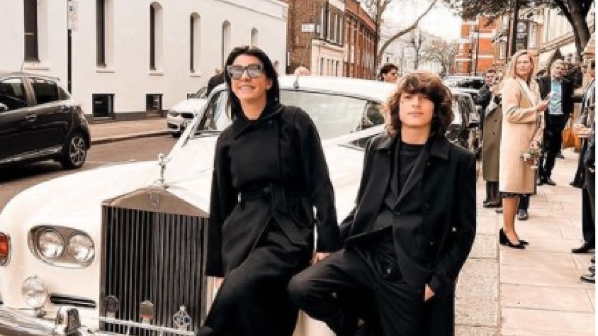 Η Μαρίνα Βερνίκου μάς δείχνει τον γιο της, Γιώργο - Δείτε πόσο μοιάζουν (εικόνα)