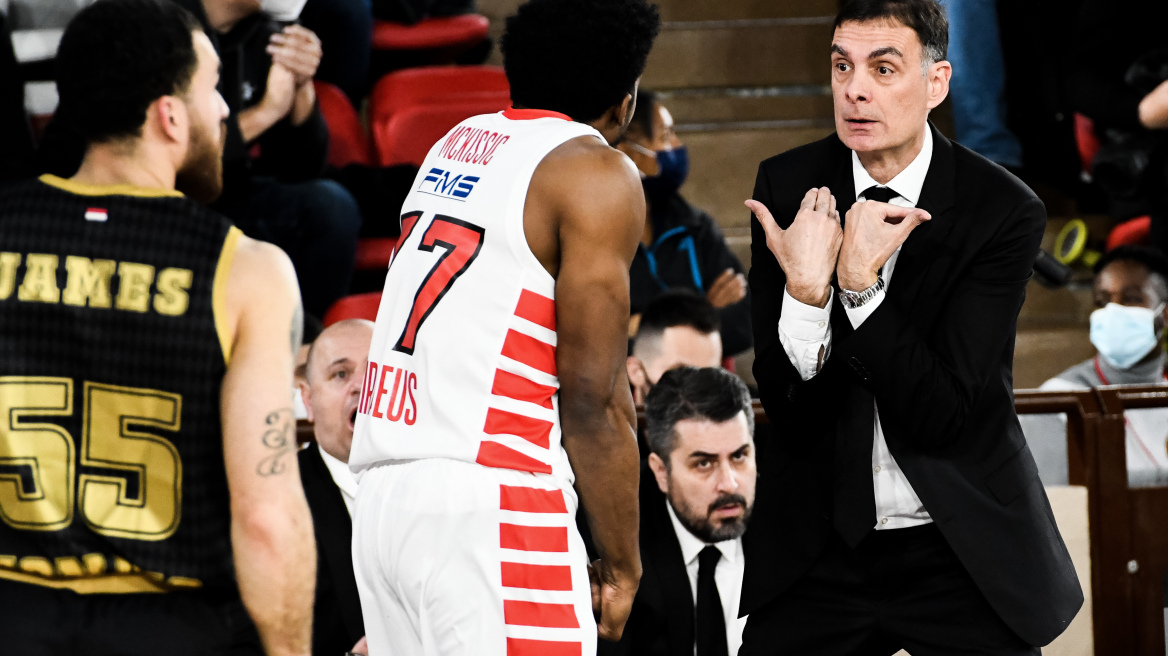 «Χάλασε το μυαλό μας με την Μονακό», υποστήριξε ο Μπαρτζώκας 