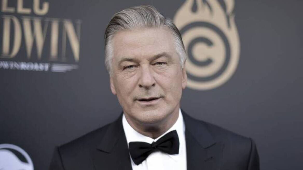 Ο Άλεκ Μπάλντουιν επιστρέφει με δύο ιταλικές χριστουγεννιάτικες ταινίες