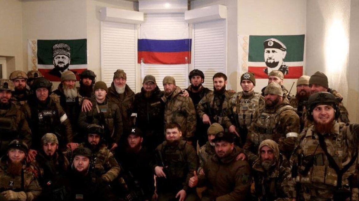 Πόλεμος στην Ουκρανία: Στη Μαριούπολη ο Καντίροφ για να «ενισχύσει το ηθικό των Τσετσένων μαχητών»