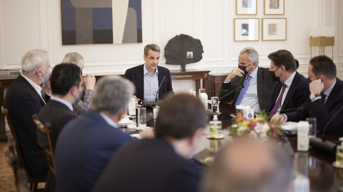 Μητσοτάκης σε δημάρχους Δ. Αττικής: Έτοιμη για δημοπρασία η γραμμή 2 του Μετρό προς το Ίλιον και πριν το τέλος του 2022