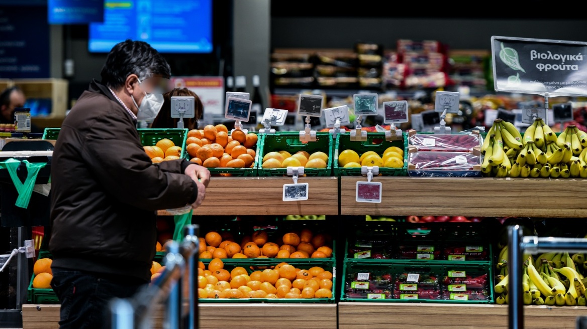 Ακρίβεια: Έρχονται νέες ανατιμήσεις στα βασικά προϊόντα - Σε αδιέξοδο οι καταναλωτές