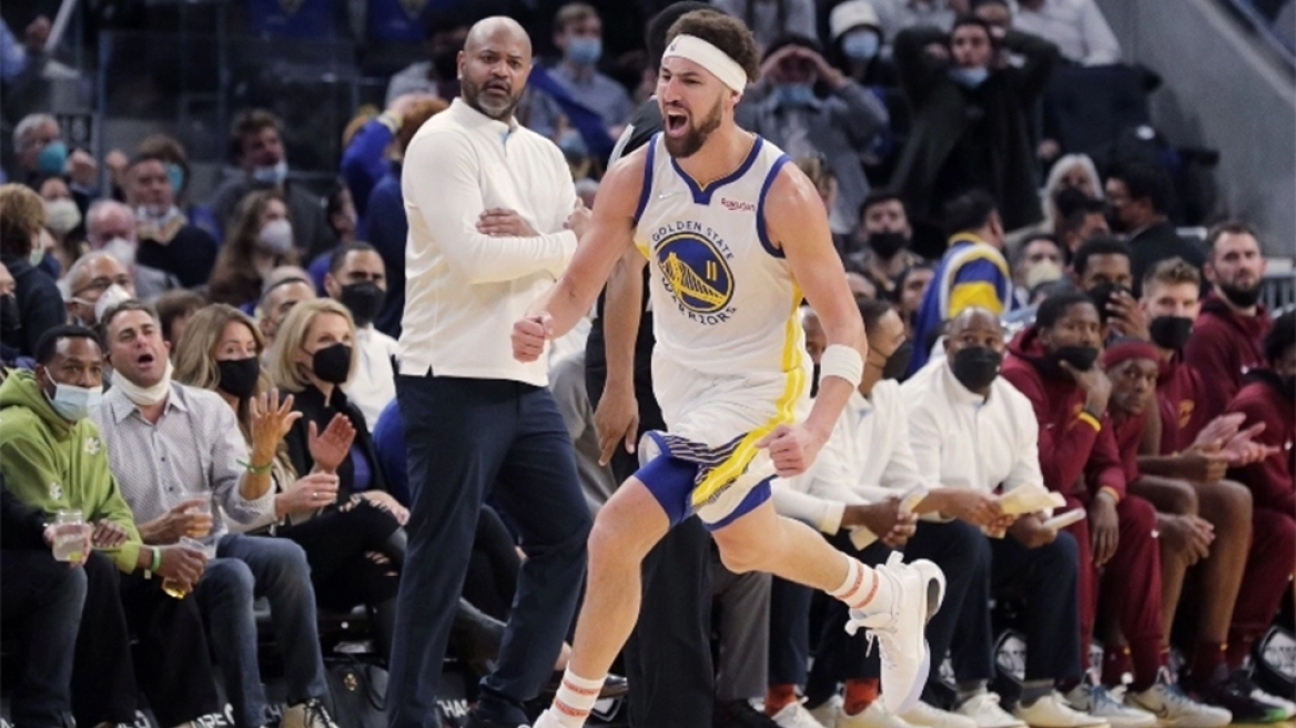 Oυόριορς - Τζαζ 111-107: Ανατροπάρα με Τόμπσον - Δείτε βίντεο